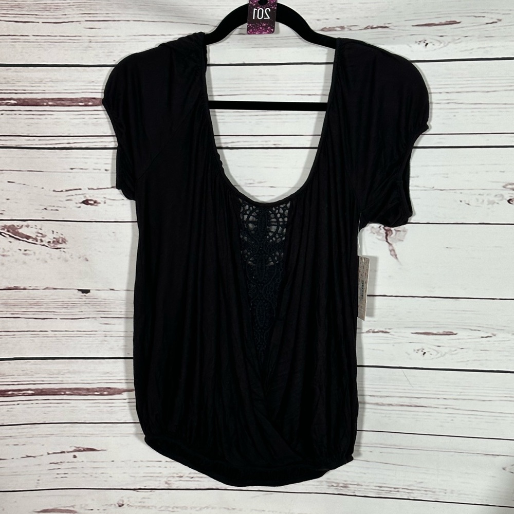 Free People Boho Cold Shoulder Crop Black Top Size S NWT